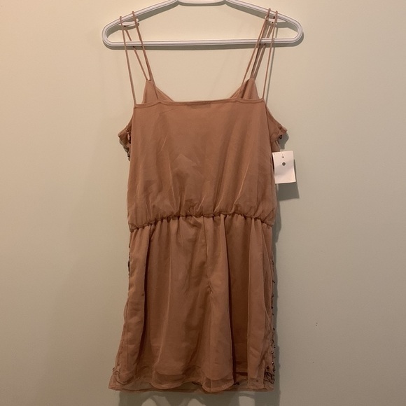 Dex - Blush Pink Beaded Romperββ - Picture 4 of 4